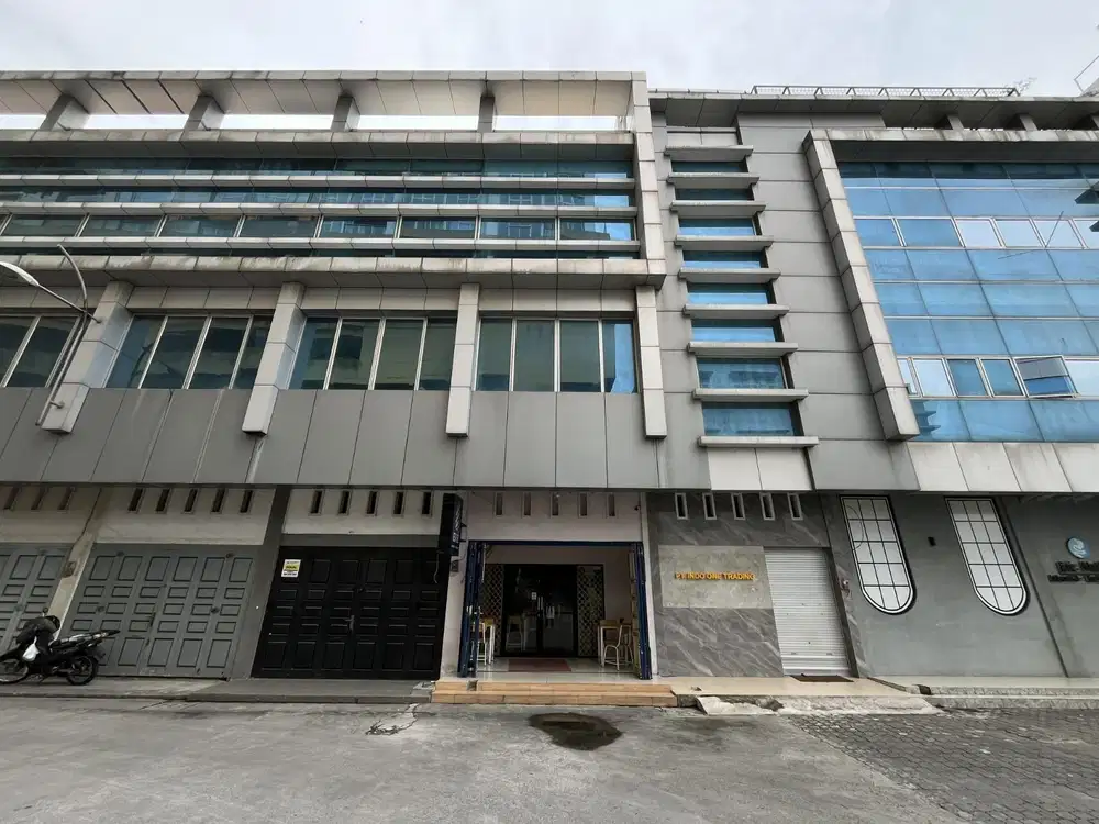 Ruko jati junction Medan Cafe inti kota