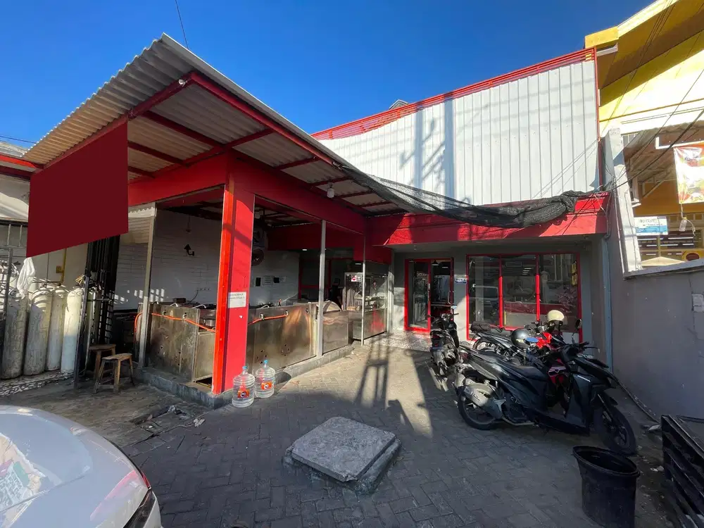 Lokasi Komersial deretan Bank BCA Raya Simpang Darmo  Permai Utara