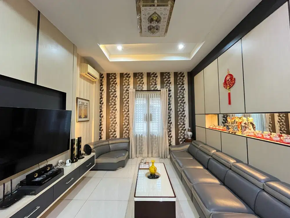 Villa komplek setia jadi townhouse daerah krakatau medan timur