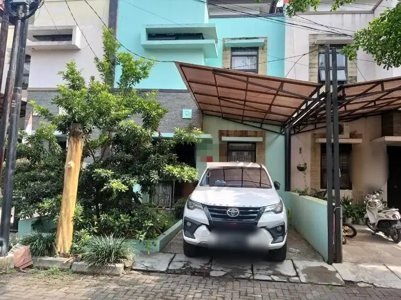 jual Rumah BAGUS TERAWAT komplek di Soekarno Hatta Bandung 