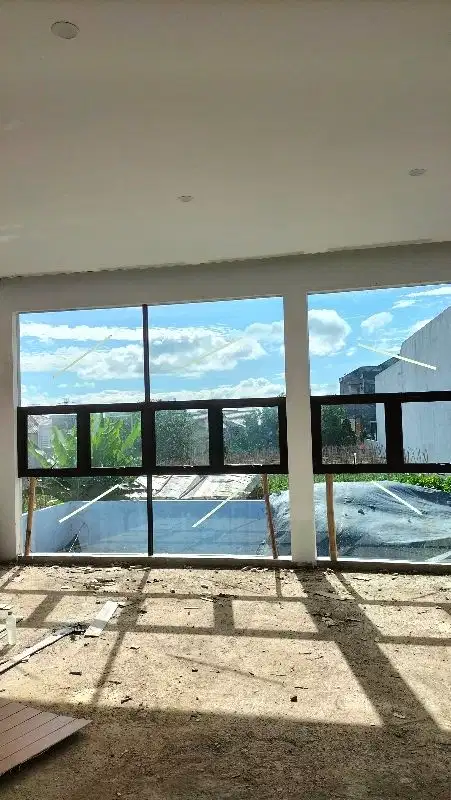 Jual Rumah MEWAH On Progress SETIABUDI Bandung ada KOLAM RENANG