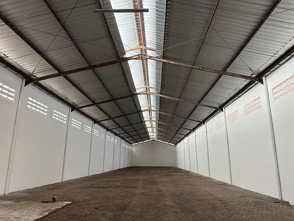 Gudang Jl. Raya Sukomanunggal, Surabaya