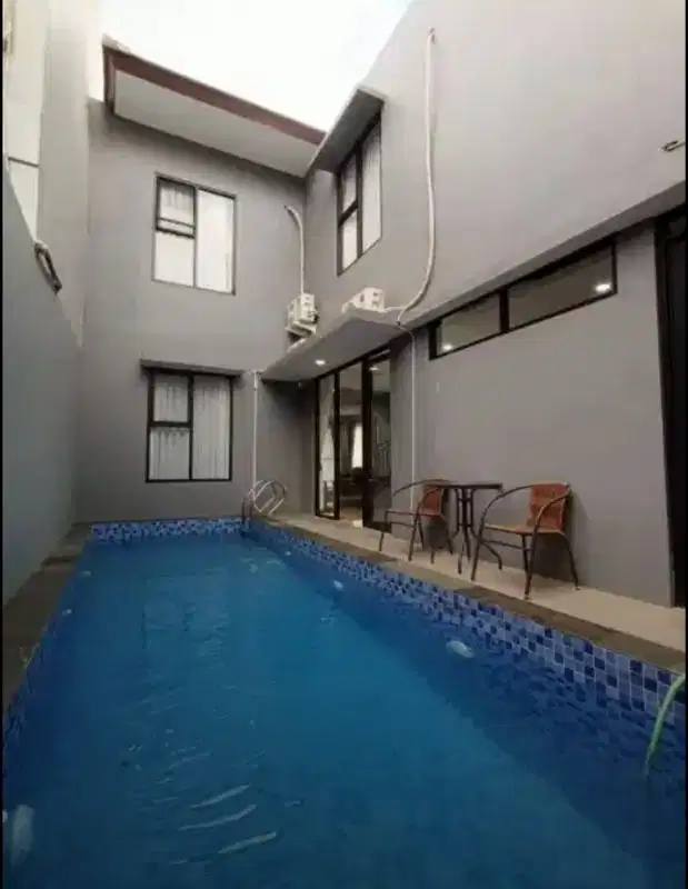 Jual Rumah MEWAH Hook plus KOLAM RENANG di Setiabudi Bandung