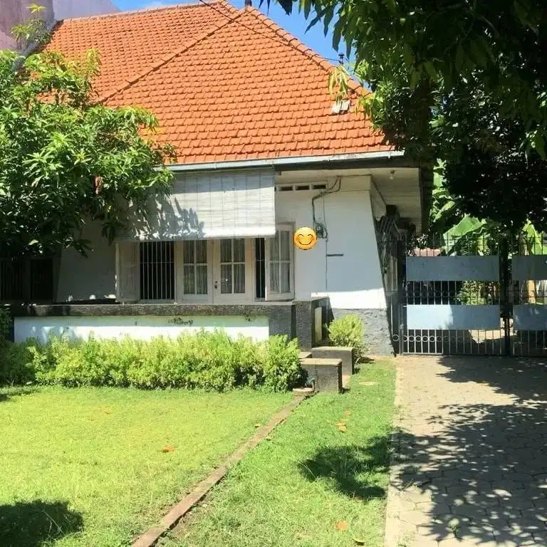 RUMAH Vintage DARMO Tengah Kota Surabaya MURAH STRATEGIS PROSPEKTIF