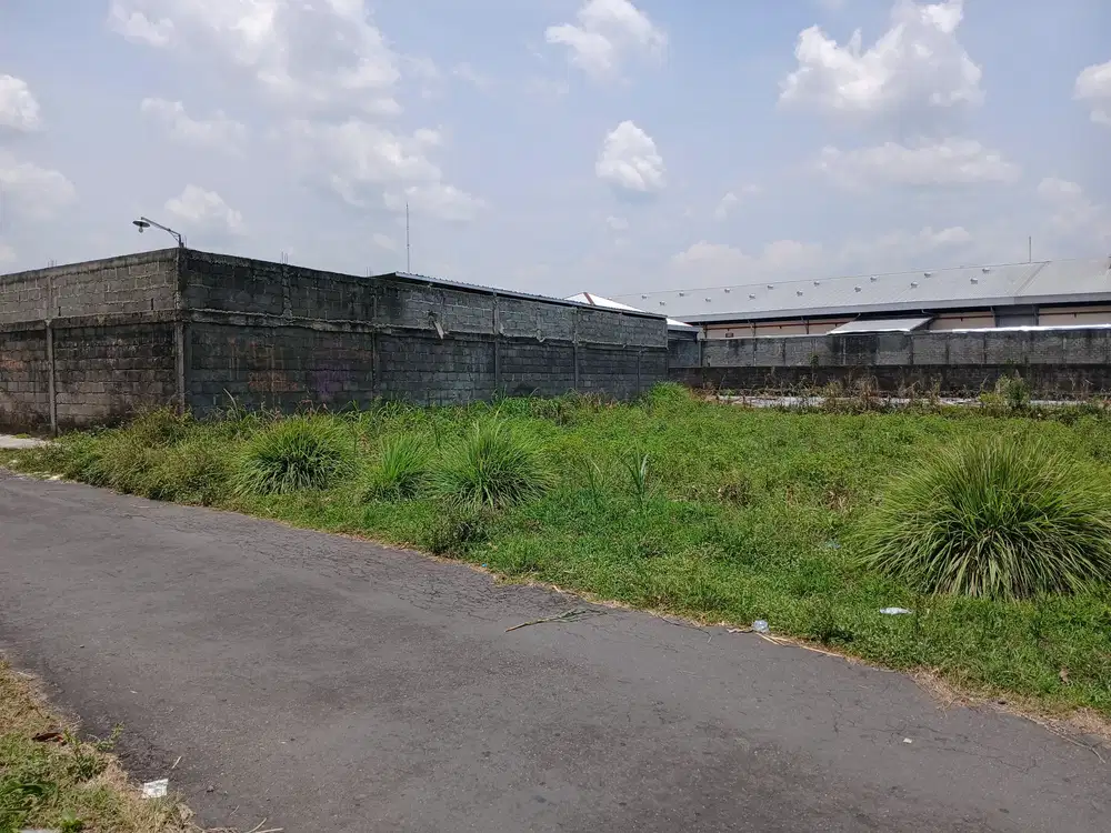 Tanah Dekat Sleman City Hall, Siap Bangun