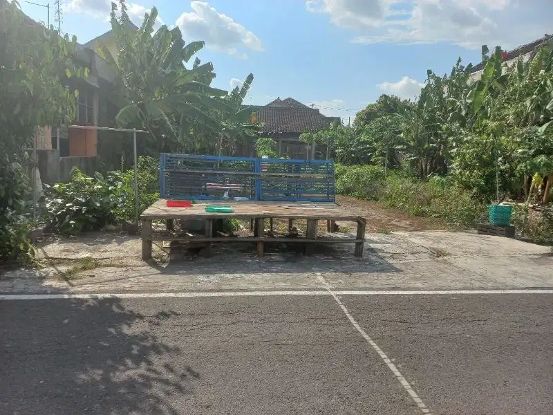 tanah luas strategis dekat stadion Manahan solo