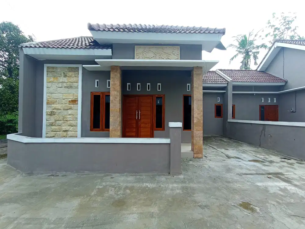 TERMURAH RUMAH SIAP HUNI SLEMAN STRATEGIS SLEMAN BARAT !!  DEKAT POLDA DIY