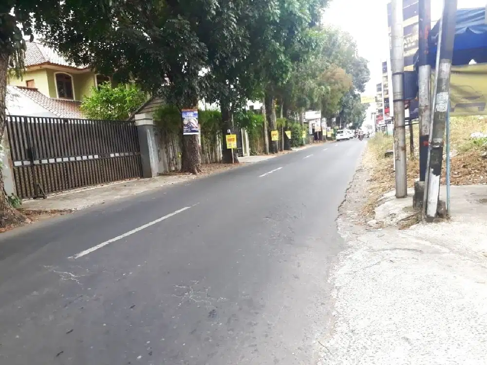 Selatan Jl Damai Kaliurang Km 7 Jogja, Tanah Jogja Cocok Kos/Investasi