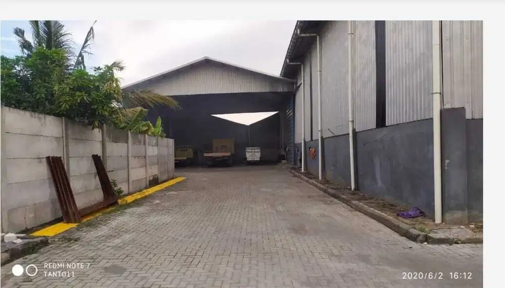 Di jual gudang di Lingkar Timur Sidoarjo