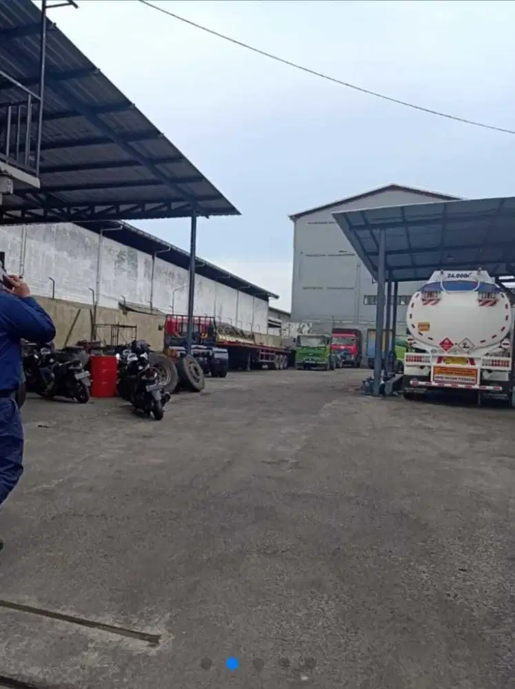 Dijual gudang di Margomulyo Surabaya