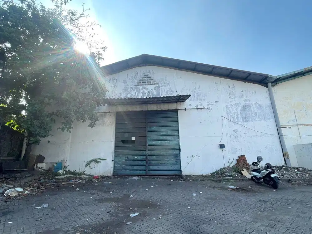 GUDANG MURAH DI MARGOMULYO AKSES MUDAH DAN STRATEGIS,