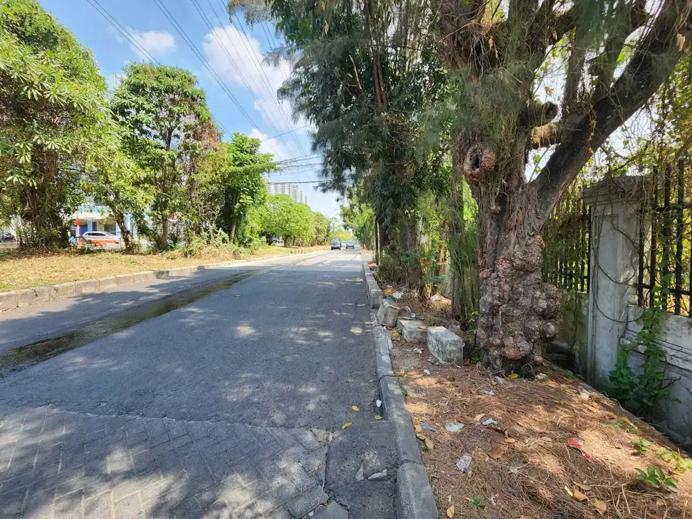 Disewakan tanah di Raya Darmo Permai Surabaya