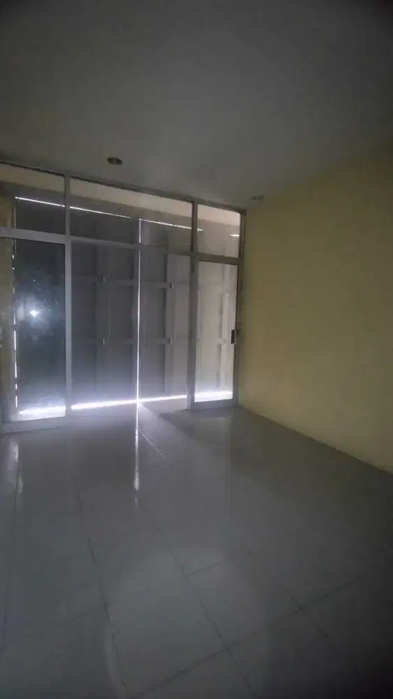 Ruko termurah siap pakai di TKI I Bandung