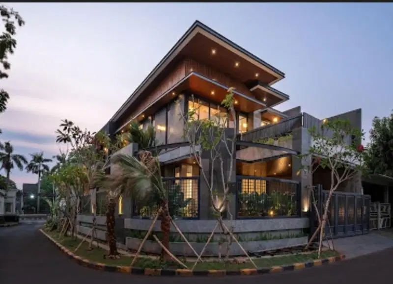 JUAL RUMAH BARU HOEK DG KOLAM RENANG