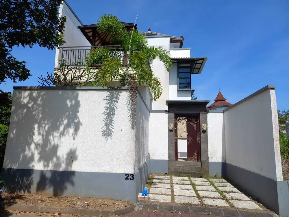 Rumah Nusa Dua dalam cluster siap huni