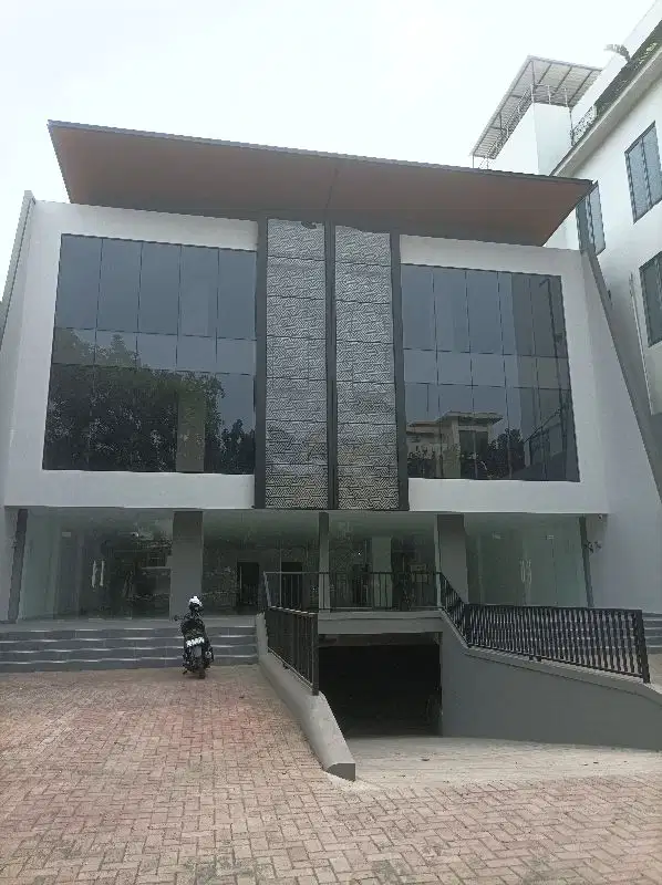 Dijual ruang usaha baru at Raden Inten Duren sawit Jaktim