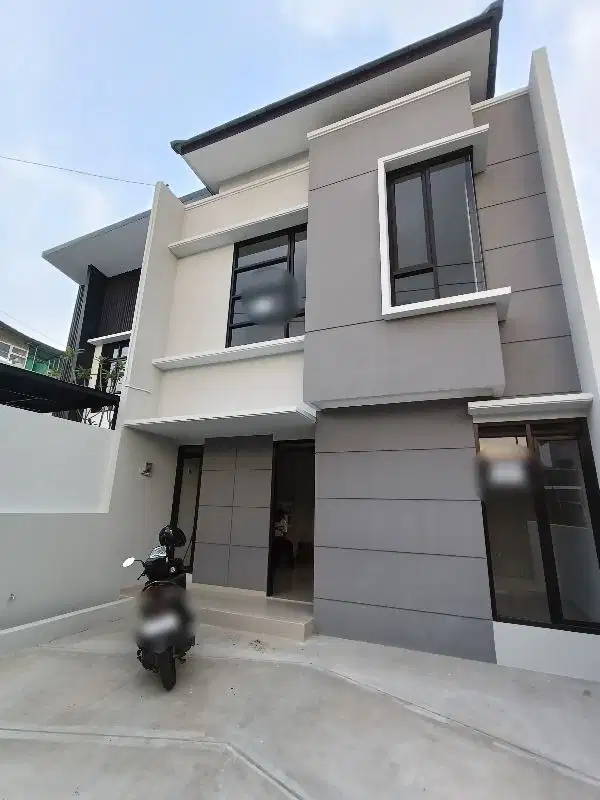 Rumah 2 LANTAI BAGUS dan MURAH di Cihanjuang Sariwangi Cimahi dijual