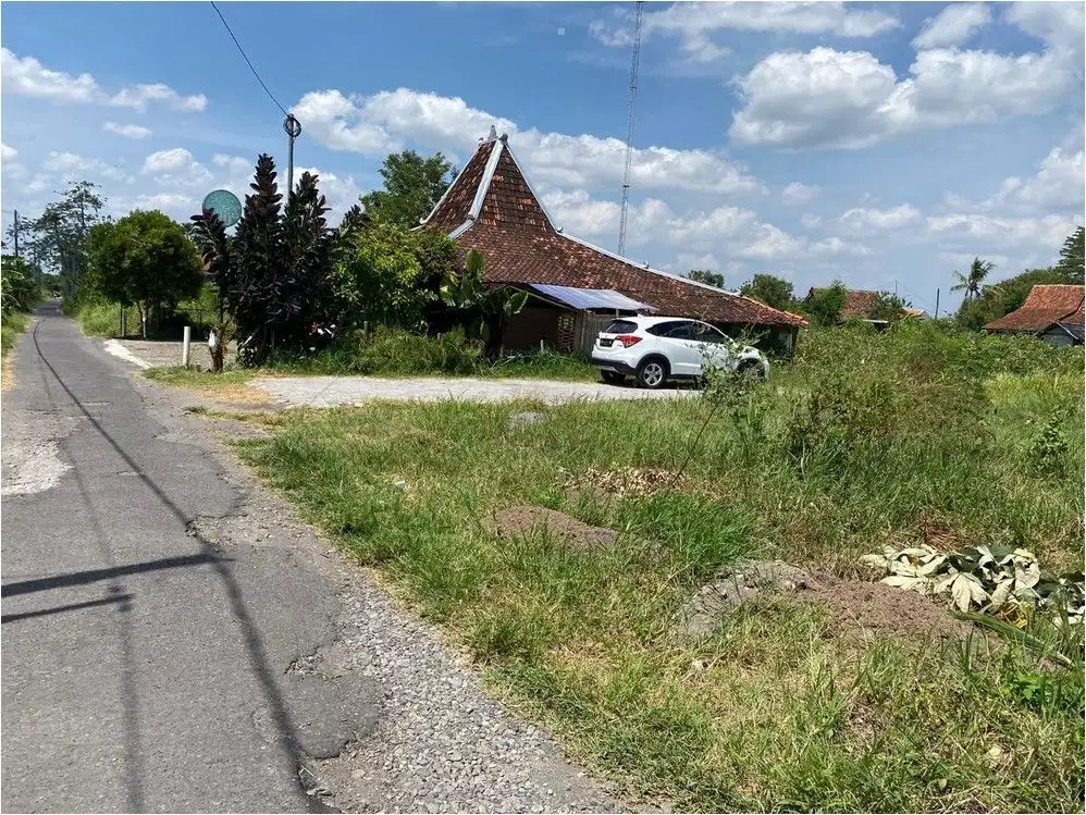 Jakal Km 8, Peruntukan Villa, Suasana Asri