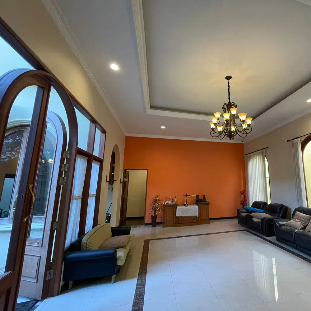 JUAL SEGERA RUMAH SIAP HUNI PAKUWON CITY HARGA HITUNG TANAH SAJA