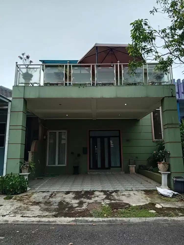 Disewakan Rumah Cluster Beverly Lippo Cikarang