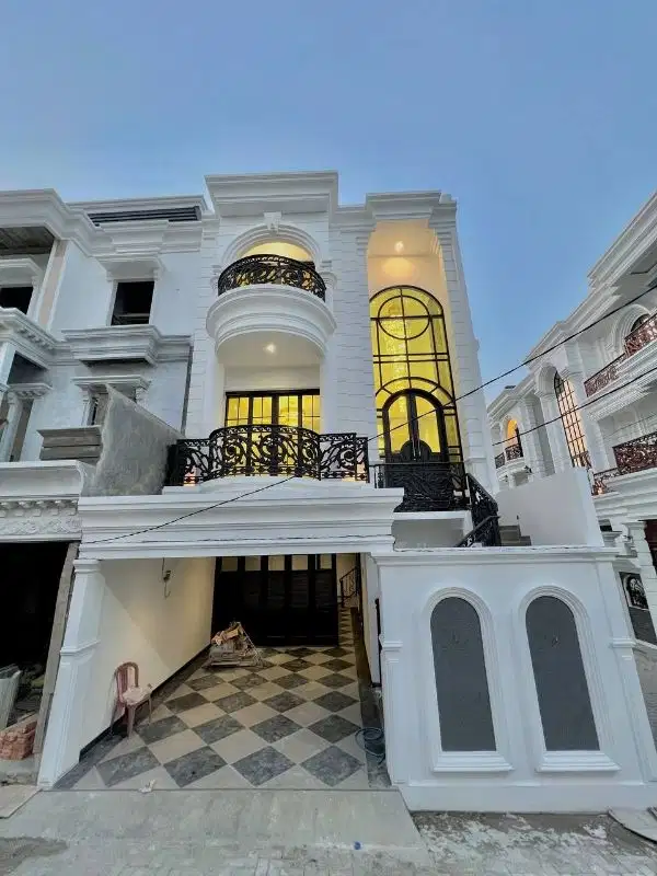 Rumah Sultan di Jagakarsa Jakarta selatan
