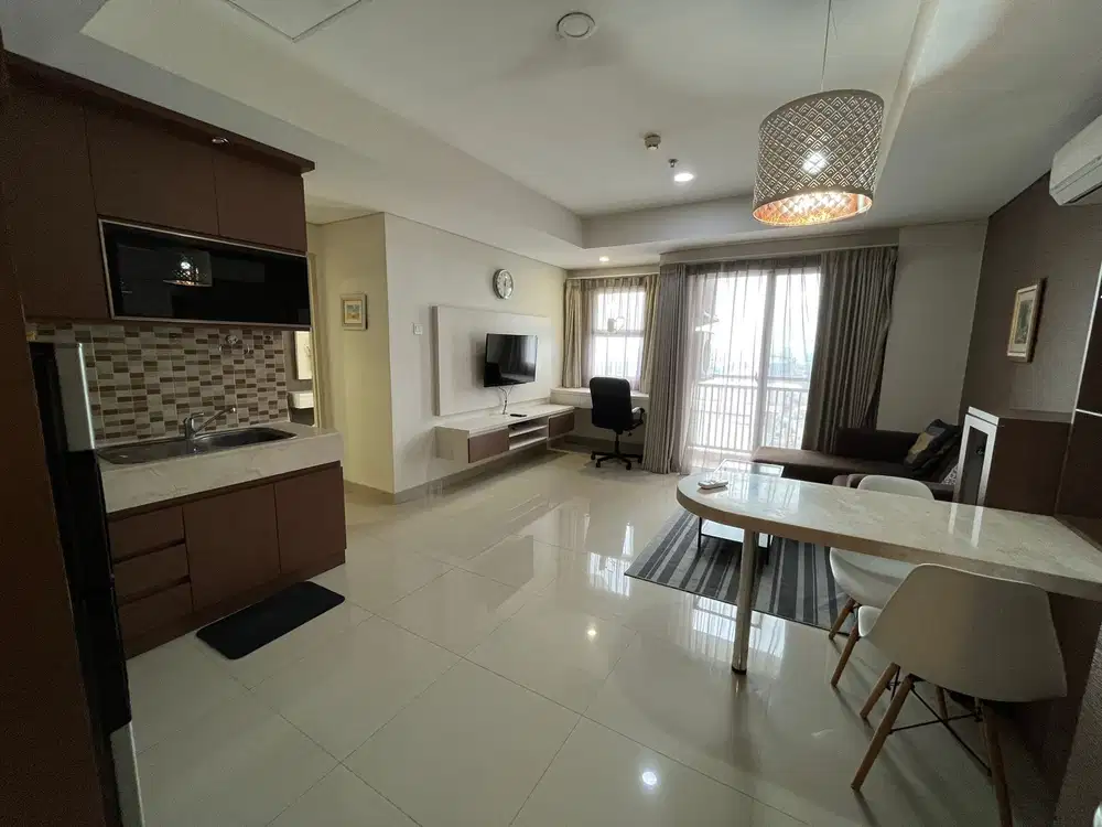 Jual Cepat Apartemen Trivium 1BR BESAR full furnish, Lippo Cikarang