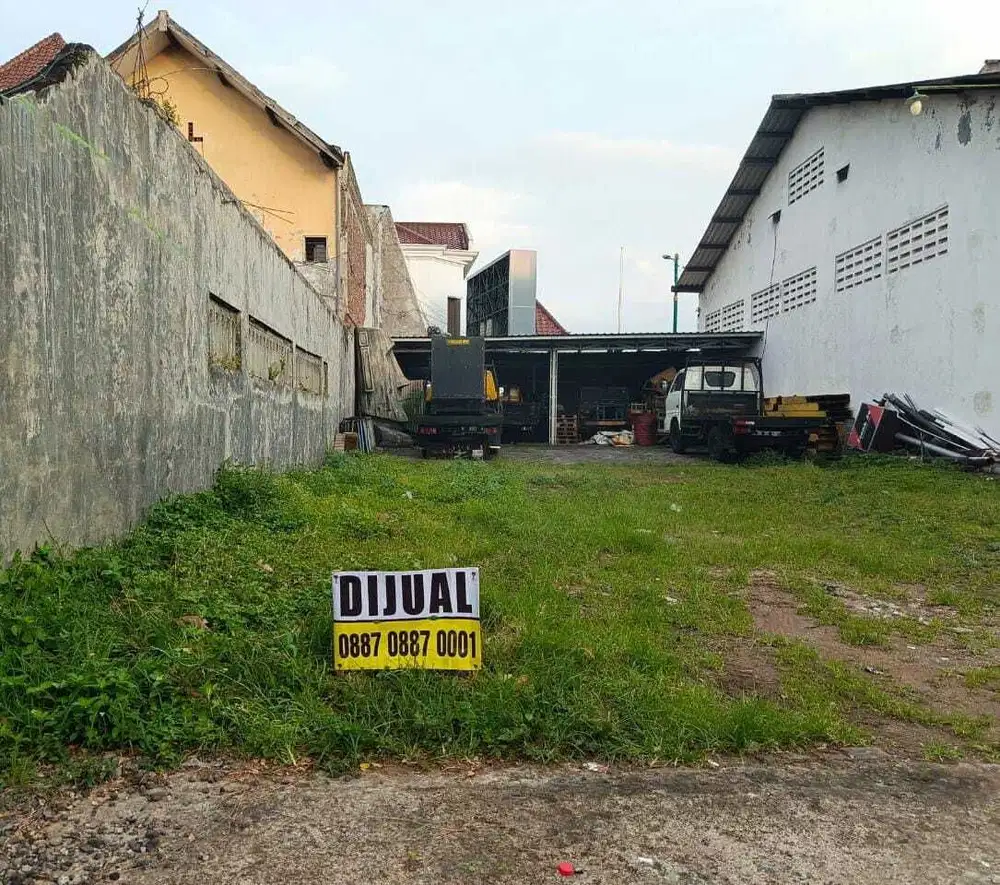 Tanah di SImpang Panji SUroso Malang
