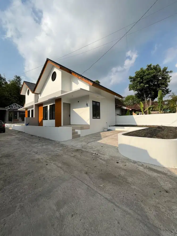 dijual rumah di sleman dekat kampus pppg jl kaliurang km 13 sukoharjo