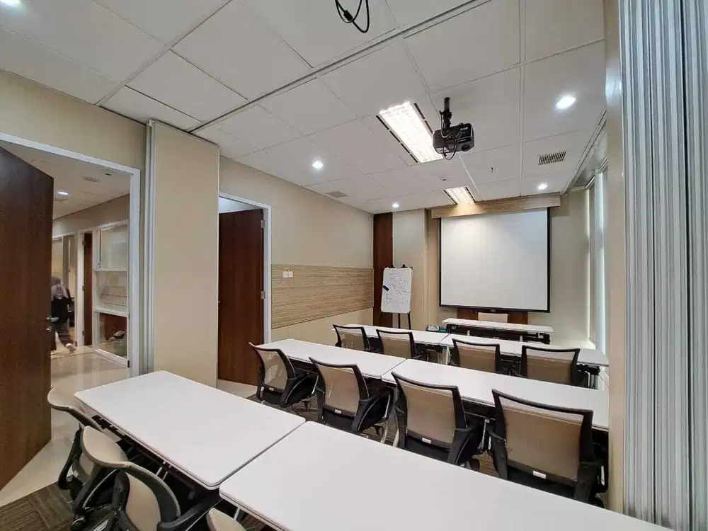 Sewa Kantor Siap Huni Furnish160 m2 di 18 Office Park - TB Simatupang
