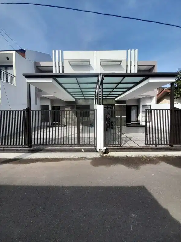 Jual Rumah MEWAH Harga MENENGAH di RIUNG Bandung