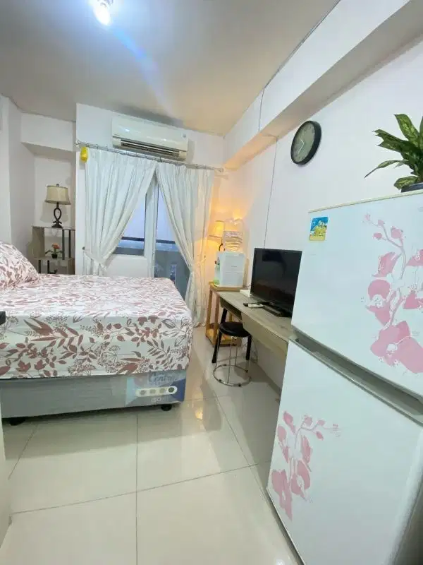 Apartenen Green Pramuka Studio Romantic Furnish