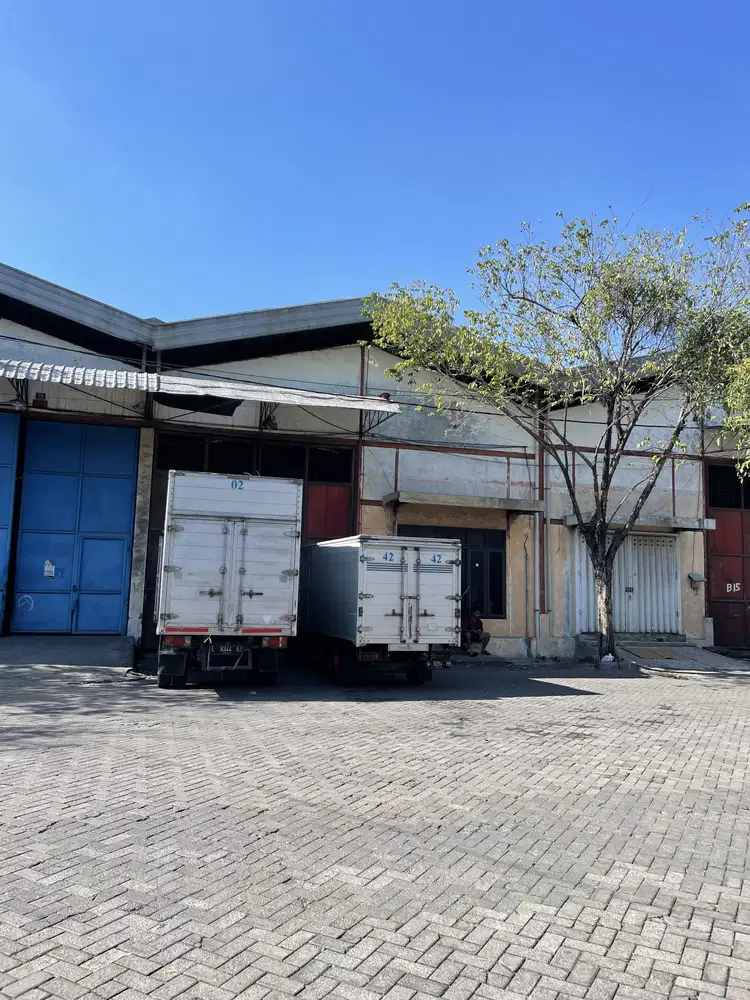 Gudang siap pakai mutiara margomulyo indah dekat tol