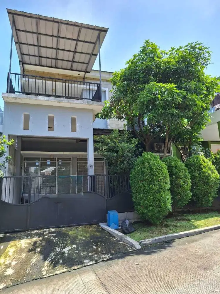DIJUAL RUMAH 2LT SEJUK BAGUS DKET AEONMAL TAMAN EQUATOR SENTUL SSR594