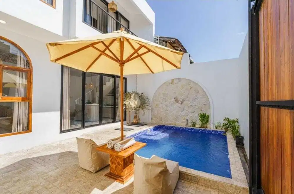Vila Mediterania yang Memukau di Berawa, Canggu – 2Km dr Pantai