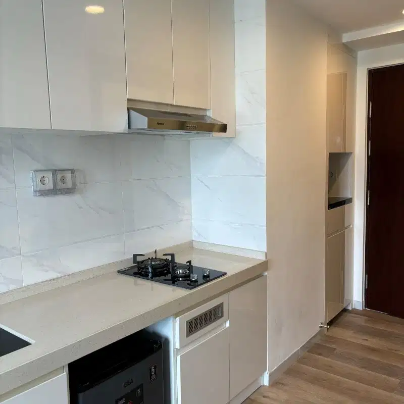 Sewa Sky House apart tipe studio , view city full furnish murah meriah