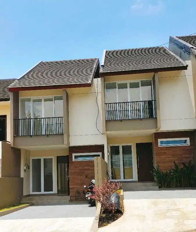 Jual Rumah Cantik dekat Polban, Ciwaruga Sariwangi Setiabudi