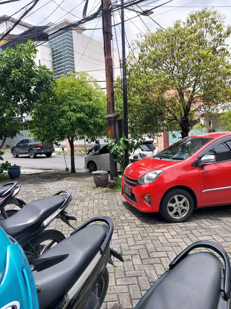 Dijual Ruko di pusat kota Surabaya.