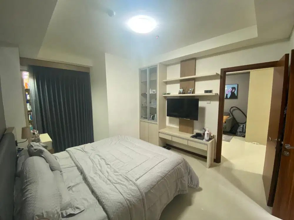 Dijual/Disewa Condominium GreenBay 2BR Sea View ,Furnished, Low Floor
