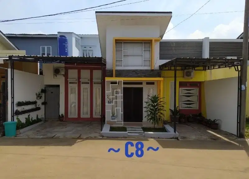 Dijual rumah dalam komplek elit di Sukabangun Palembang