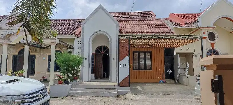 Dijual rumah  fully furnished di komplek Raflesia km 8 Palembang
