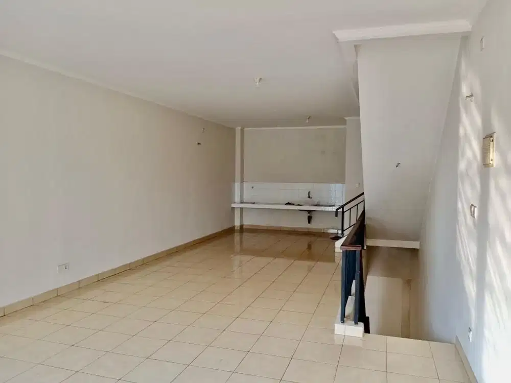 Disewakan Ruko Agricola Blok AA  Lokasi Strategis Hadap Jalan Raya