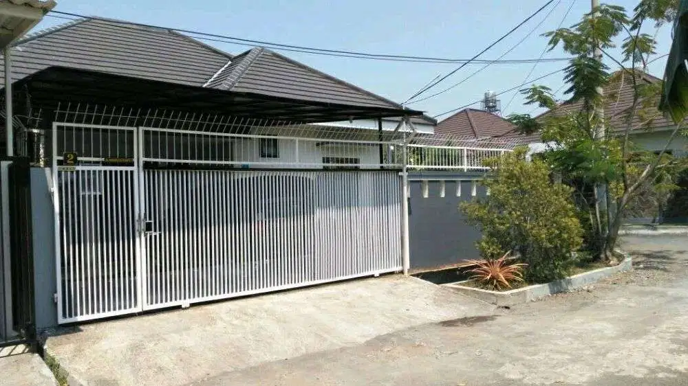 Rumah asri cantik hook Wonorejo Indah