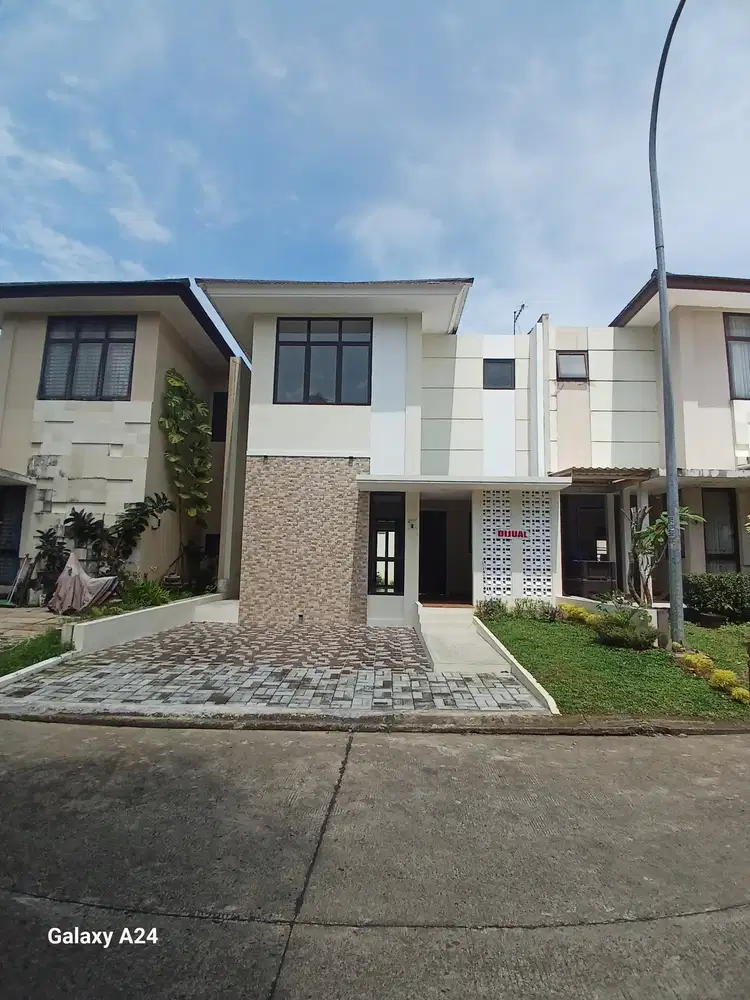 DIJUAL RUMAH 2LT SEJUK NYAMAN VIEW GUNUNG ATMOSPHERE SENTUL SSR706