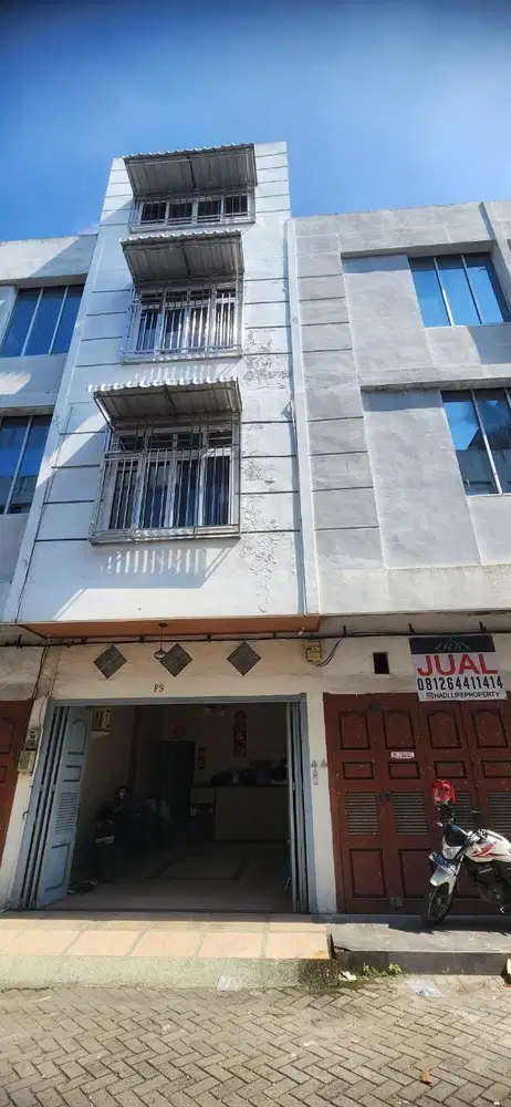 Ruko rumah toko depan plaza melenium medan kota