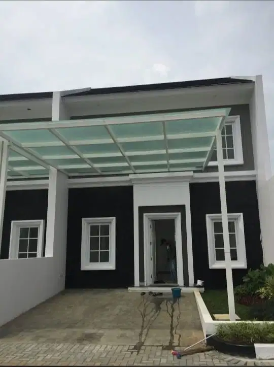 Jual Rumah TERAWAT rasa BARU lokasi SUPER STRATEGIS di kota Cimahi