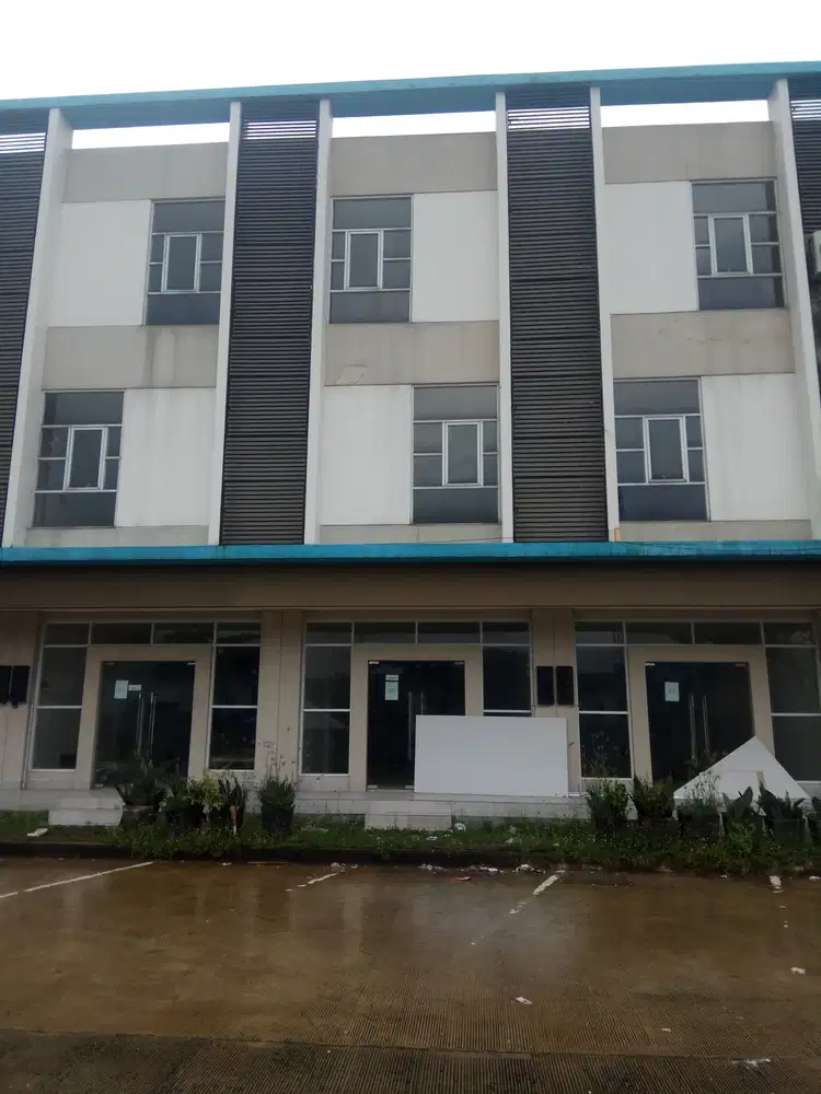 Jual Ruko 3 Lantai DCS Kawasan Industri Delta Silikon Lippo Cikarang