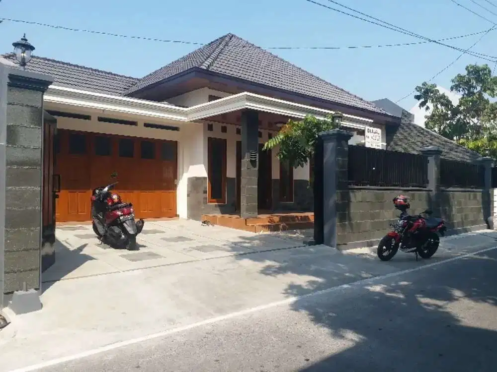 Rumah mewah baru sumber solo