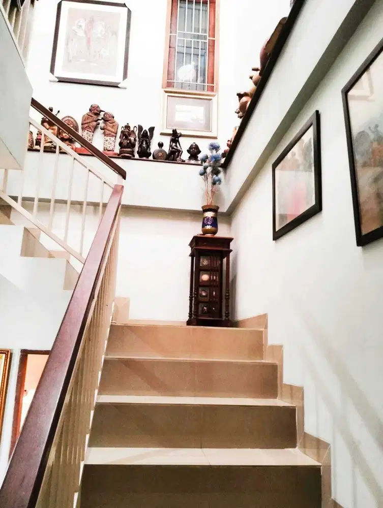 Rumah Modern Minimalis Denpasar Gatsu Barat