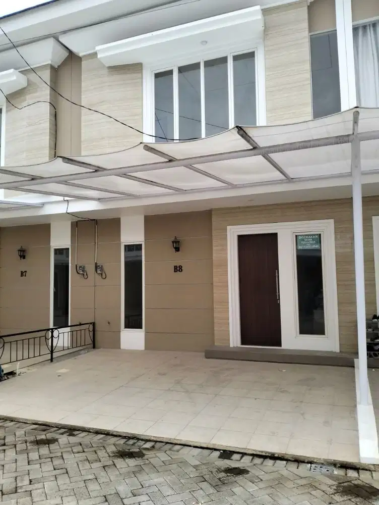 Rumah 2 Lantai Lokasi Strategi di Rappocini, Makassar