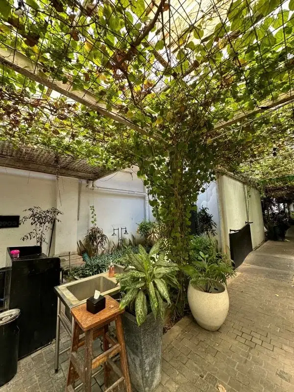 DIJUAL KOMERSIAL AREA LEGENDARIS SURABAYA PUSAT